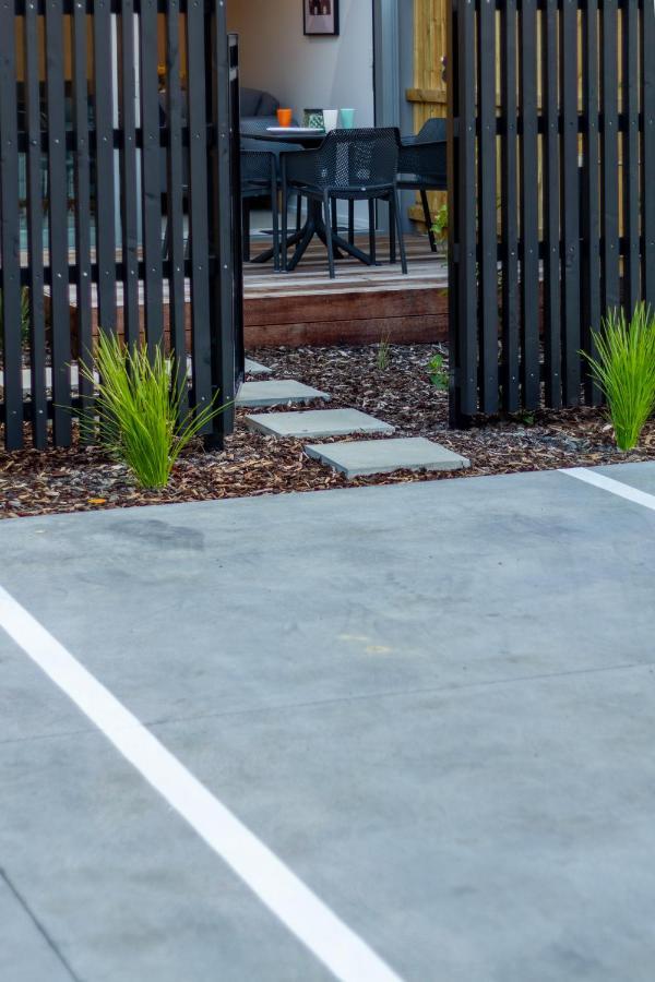 City Lights Retreat With Carpark 2 Bed 2 Bath Christchurch Kültér fotó