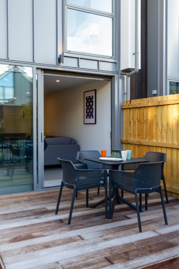 City Lights Retreat With Carpark 2 Bed 2 Bath Christchurch Kültér fotó