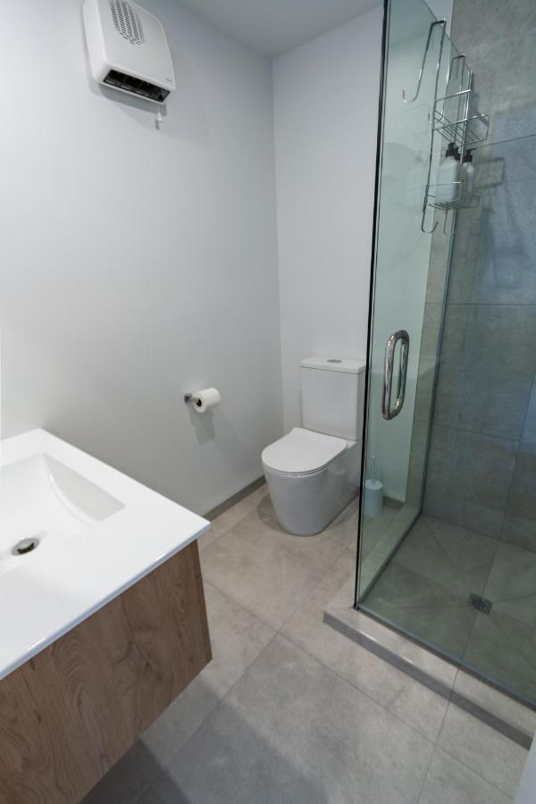 City Lights Retreat With Carpark 2 Bed 2 Bath Christchurch Kültér fotó